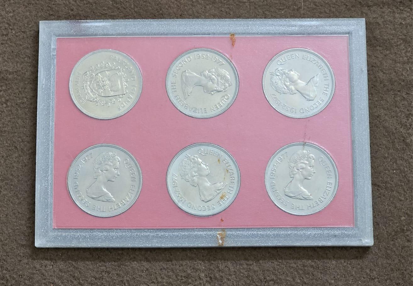 Queen Elizabeth II - Jubilee Crowns