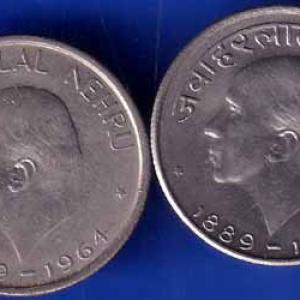 SET OF 2 : REPUBLIC INDIA 50 PAISA 1889-1964 TWO DIFFERENT BOMBAY MINT COINS ANH1476