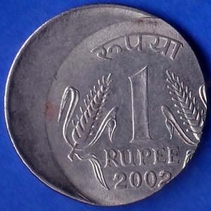republic india 2002 one rupee error coin ANH12