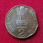 2 Rupees 2000 Straight Clip Error Coin