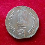 2 Rupees Sant Tukaram 2002 Straight Clip Error Coin
