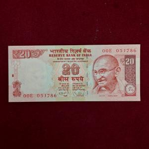 20 Rupees 2013 D.Subbarao Holy No 786 Banknote (00E 051786)