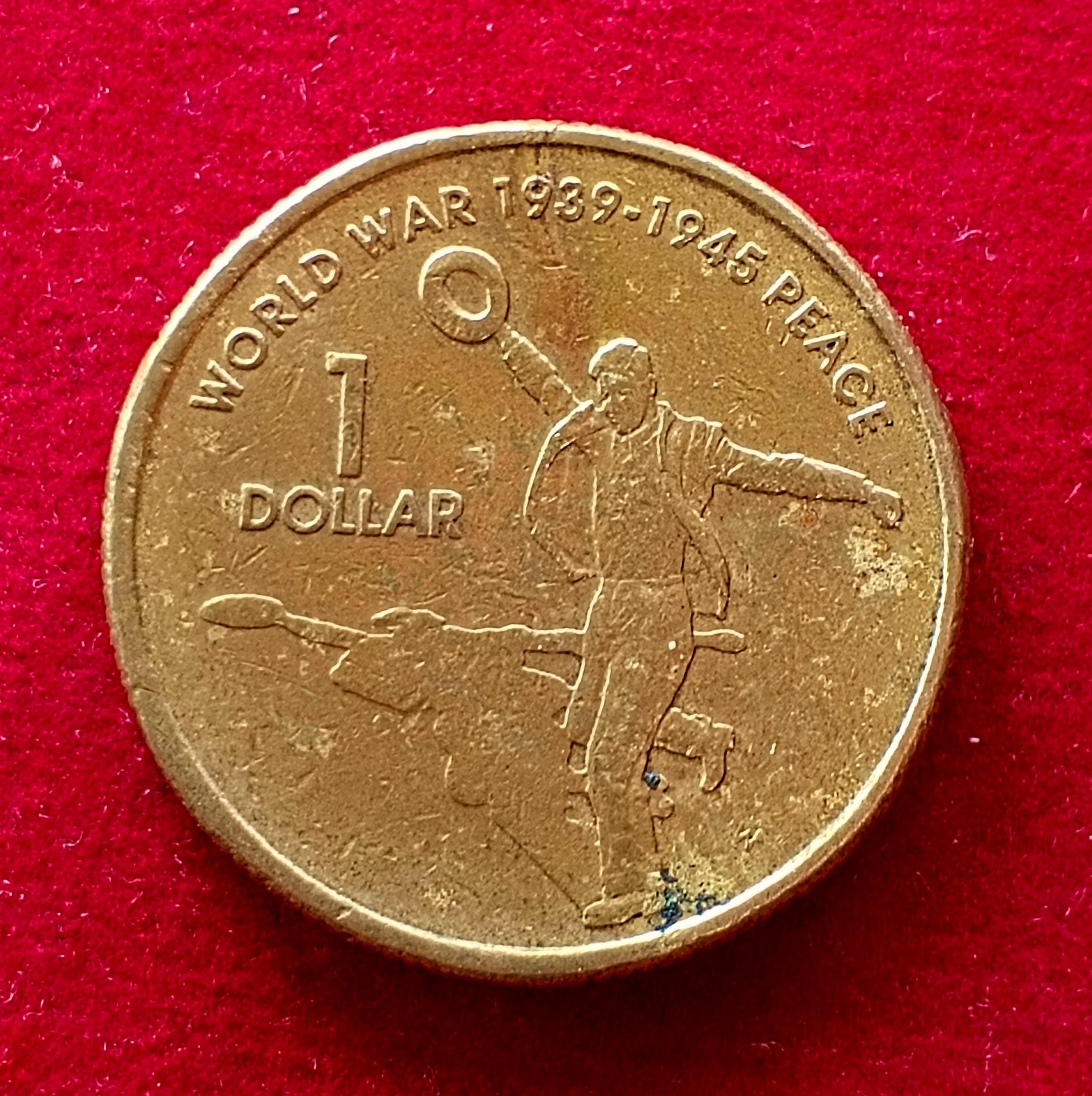 Australia 1 Dollar - Elizabeth II Peace - End World War II 2005 Commemorative issue Coin