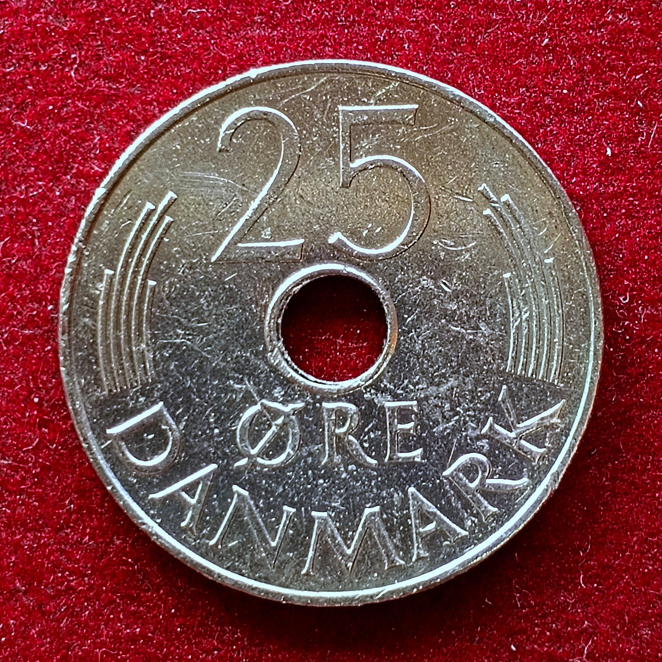 Denmark 25 Ore Margrethe II 1976 Coin