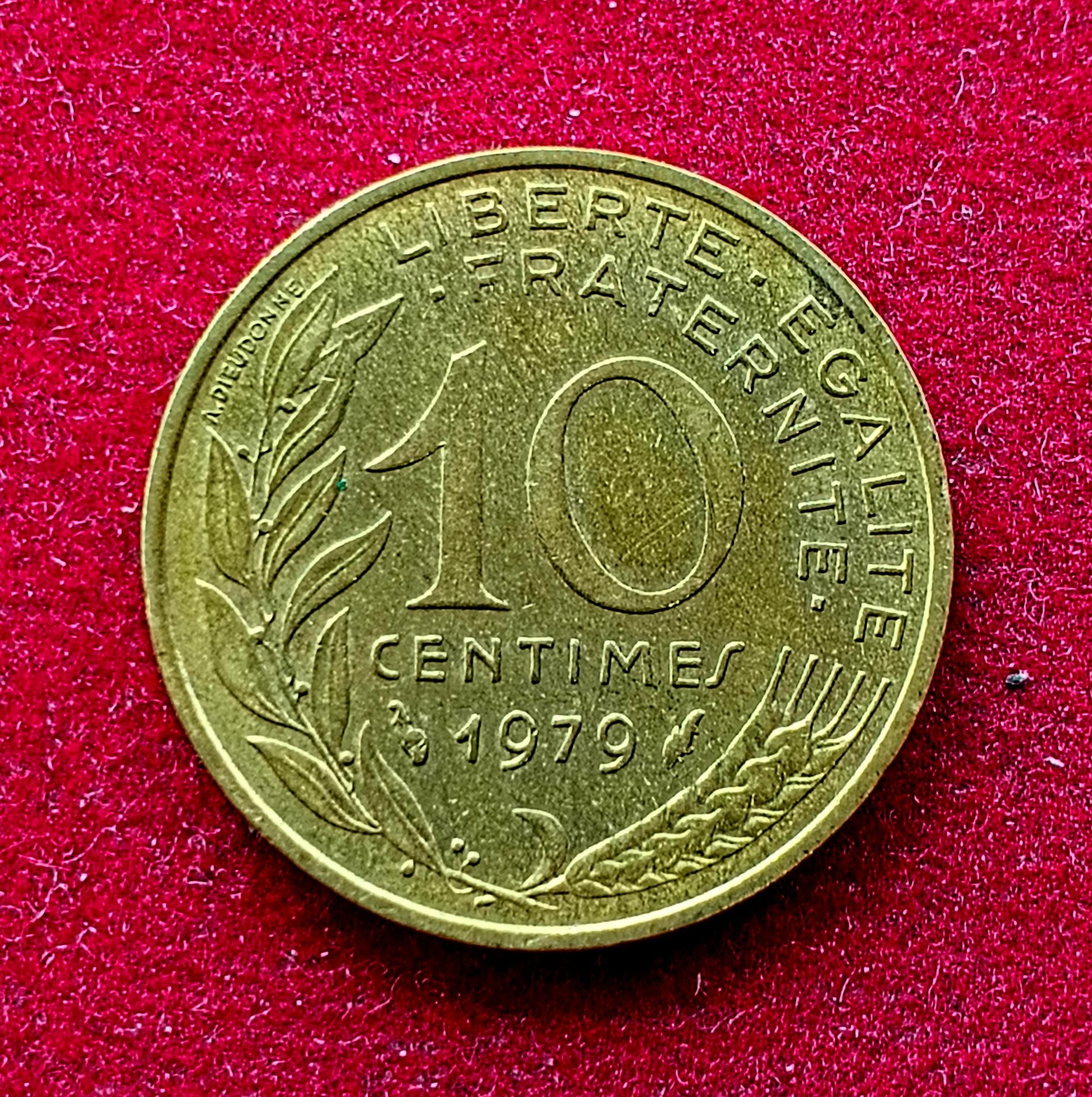 France 10 Centimes 1979  Coin