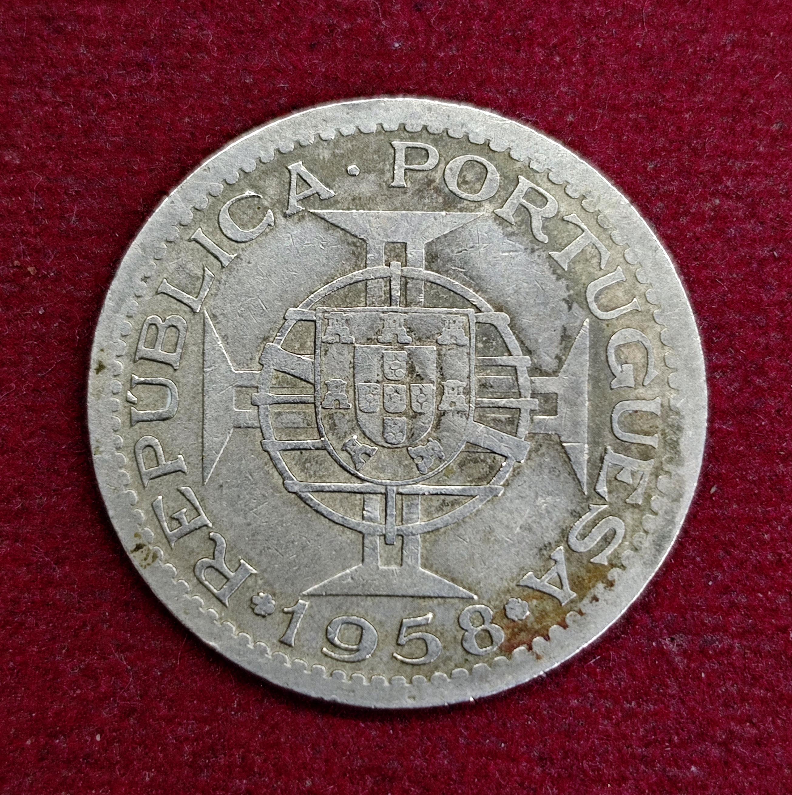 India Portuguese 1 Escudo 1958 Coin