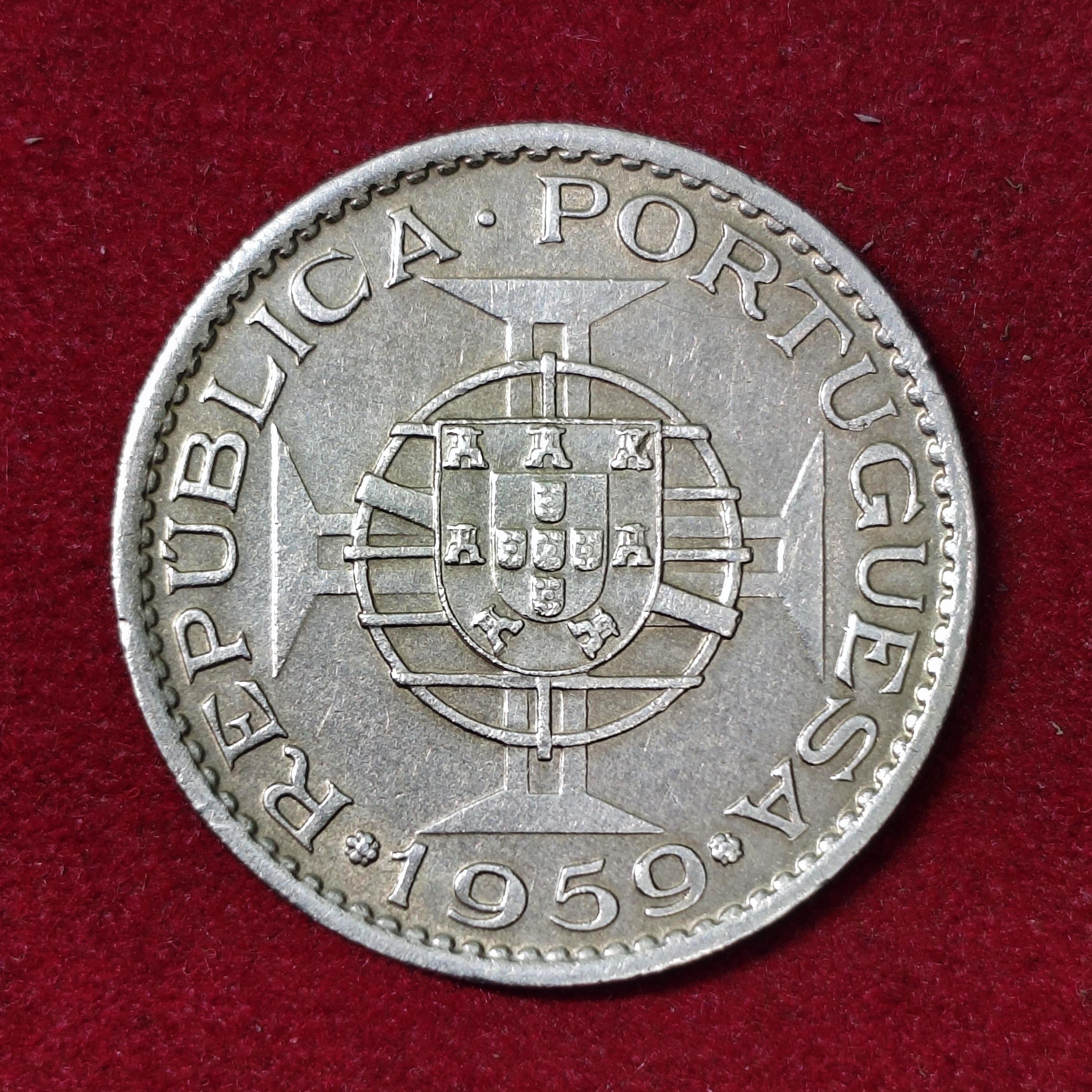 India Portuguese 3 Escudos 1959 Coin