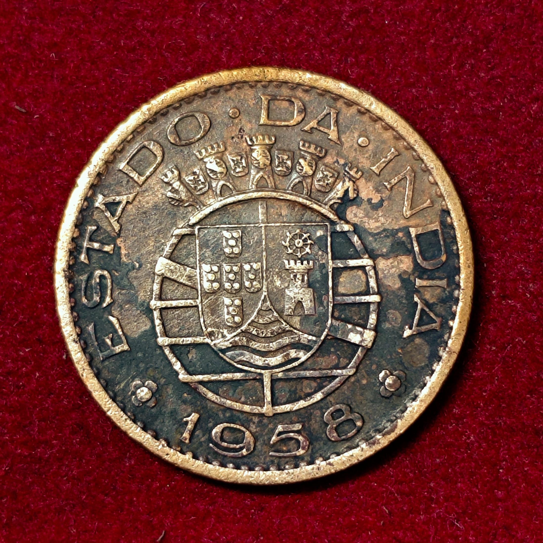 India Portuguese 30 Centavos 1958 Coin