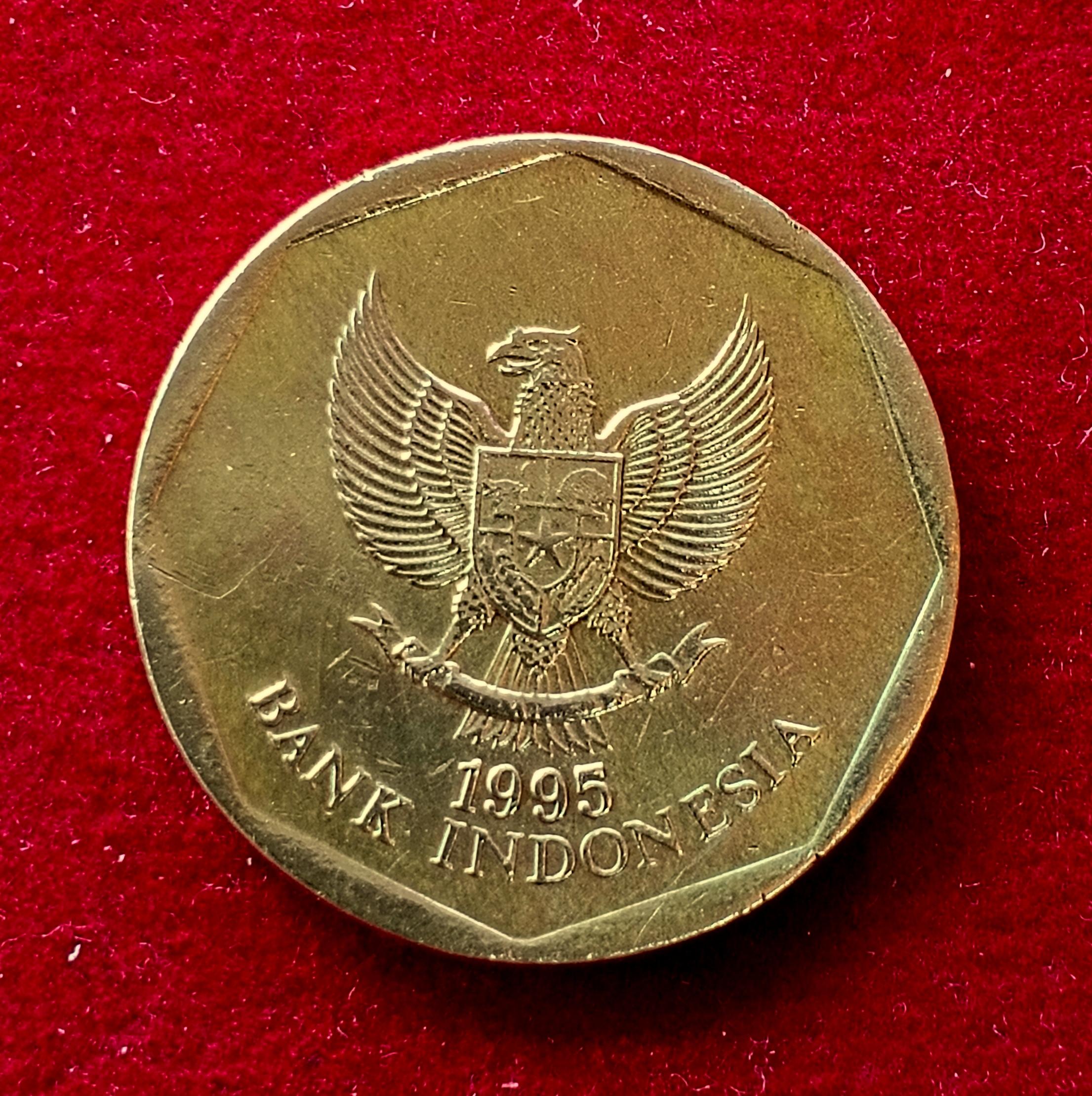 Indonesia 100 Rupiah 1995 Coin