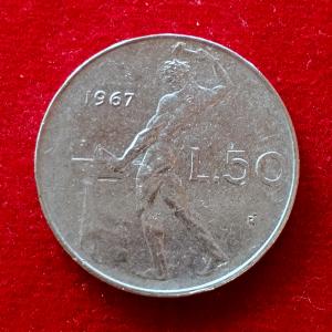 Italy 50 Lire 1967 Coin (Small Type)