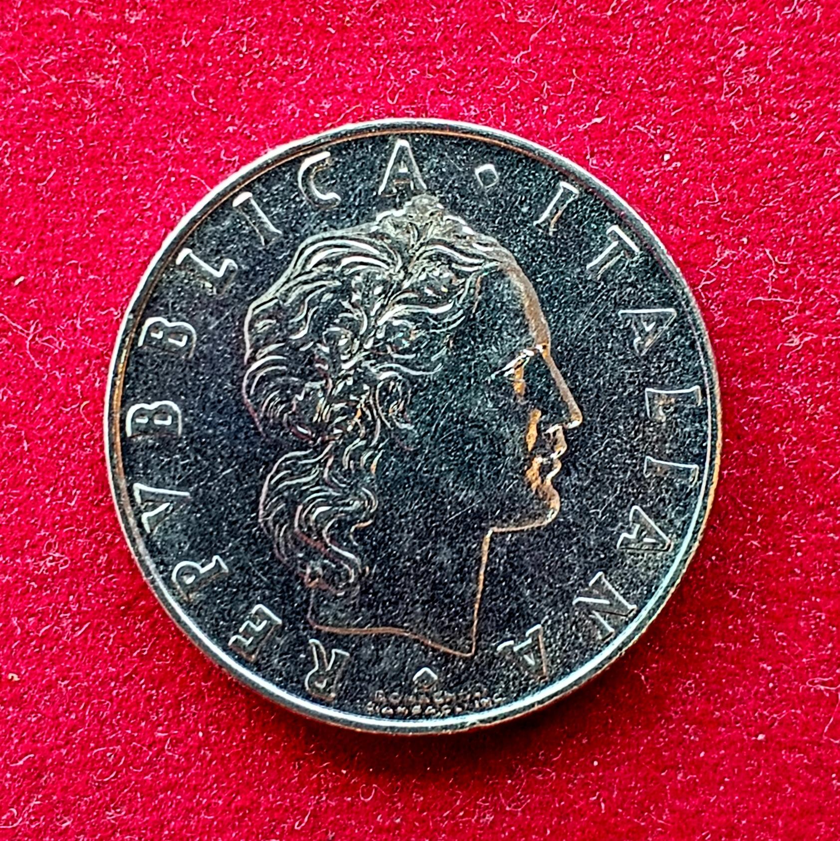 Italy 50 Lire 1975 Coin (Small Type)