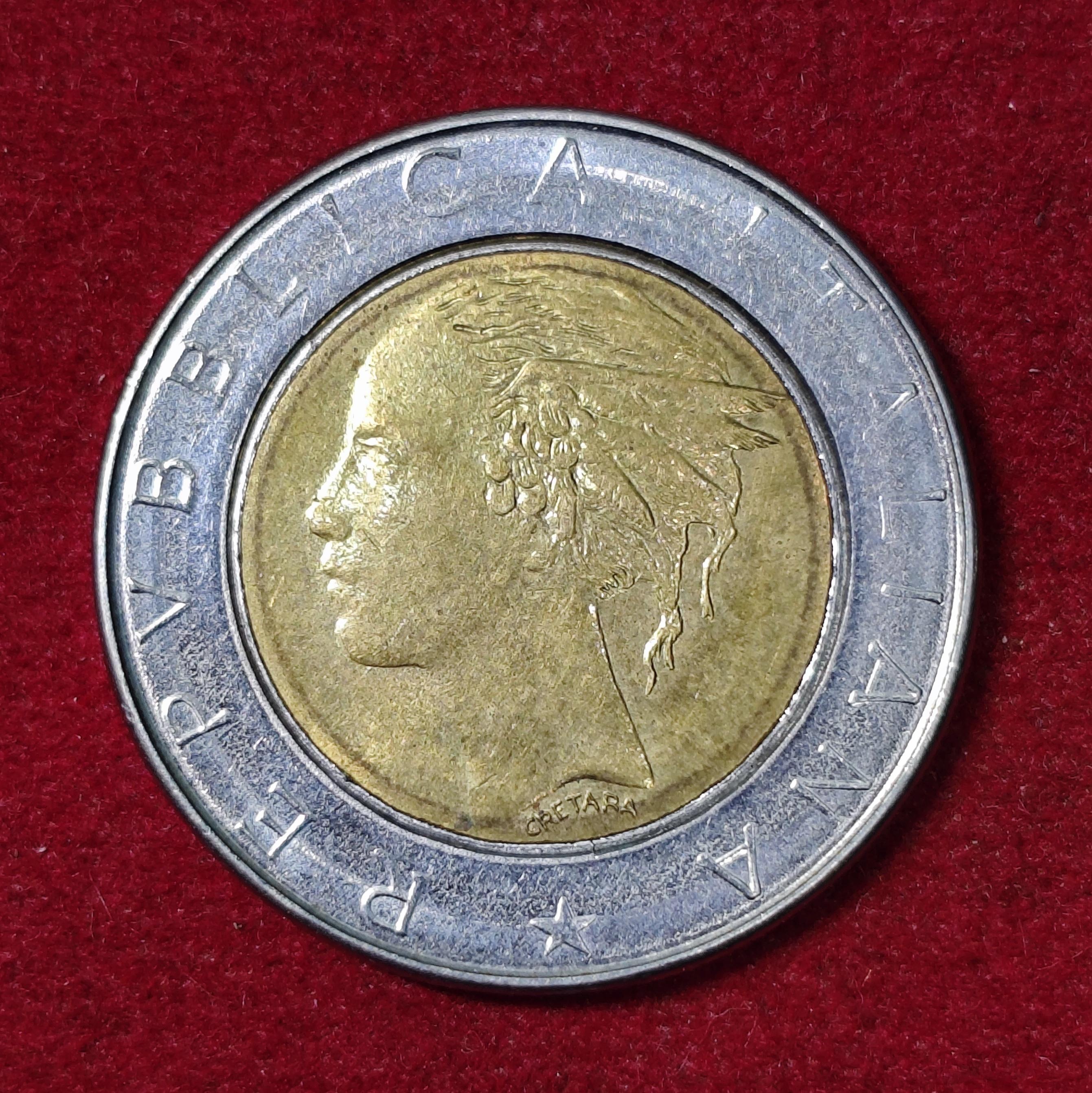 Italy 500 Lire 1982 Coin