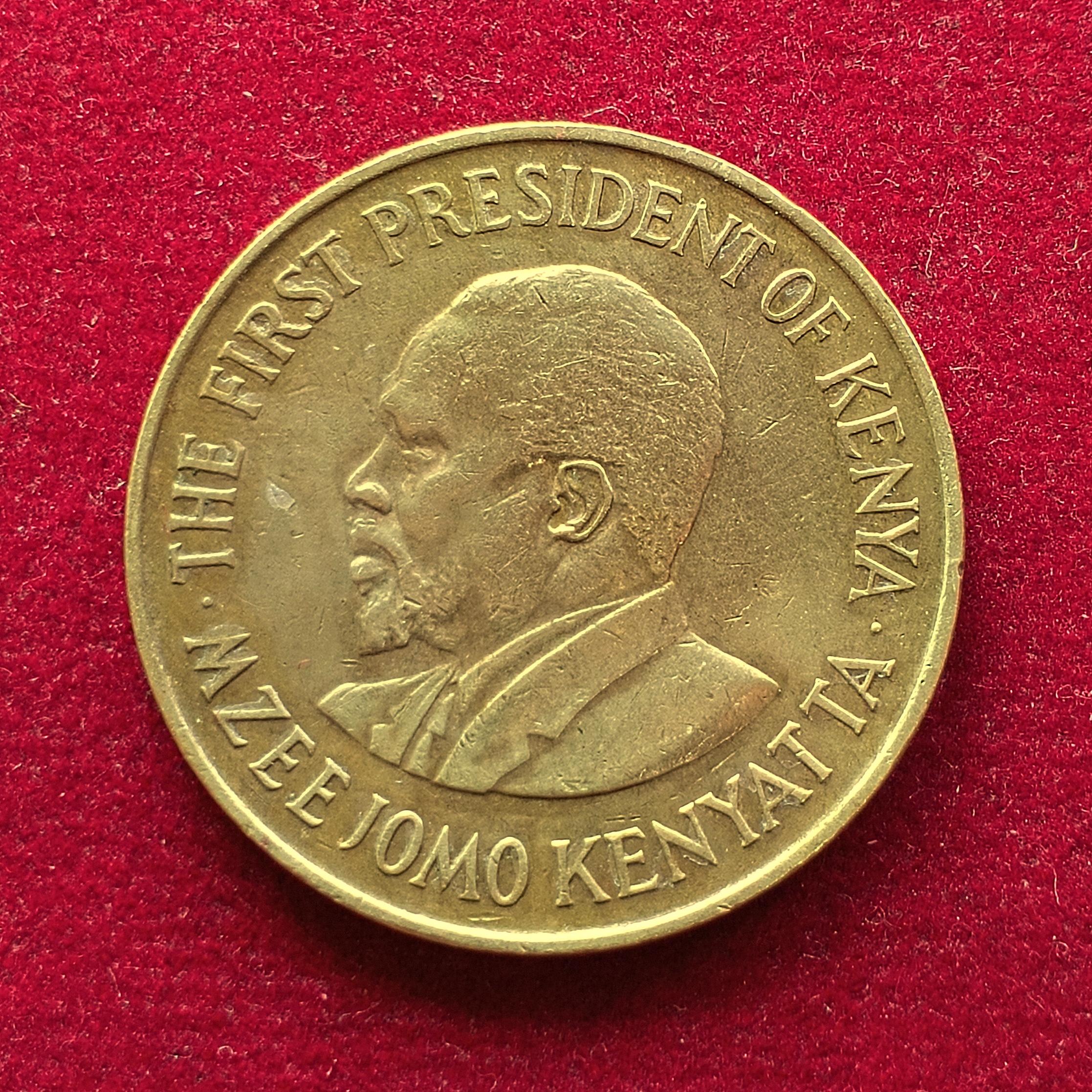 Kenya 5 Cents with legend 1978 Coin