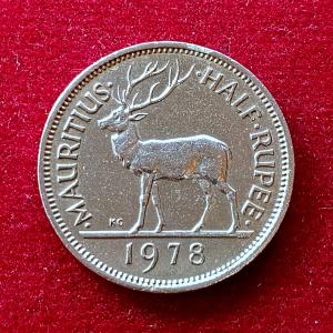 Mauritius (1/2) Half Rupee Elizabeth I 1978 Coin