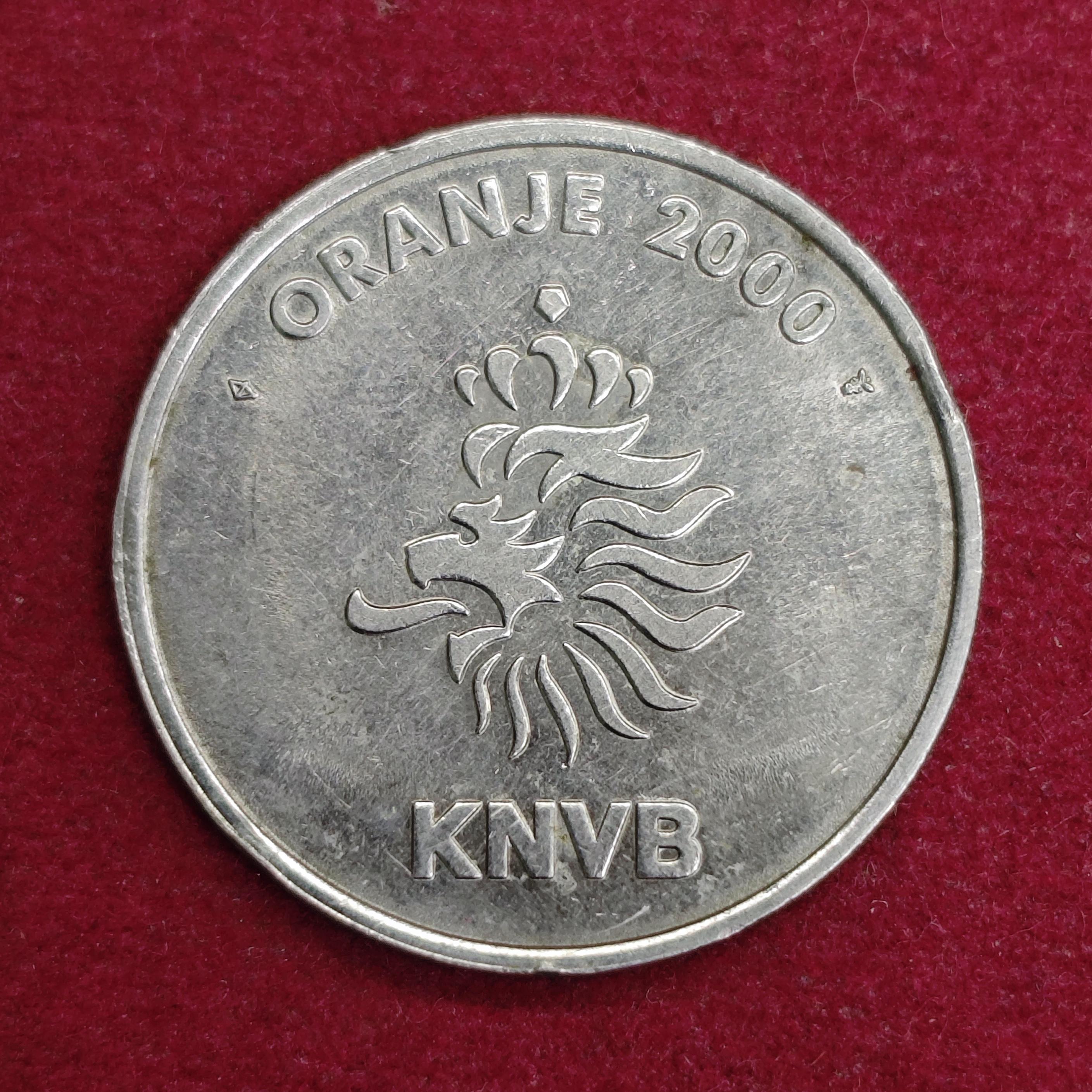 Medal :-  Netherlands Medal - KNVB Oranje 2000 Phillip cocu