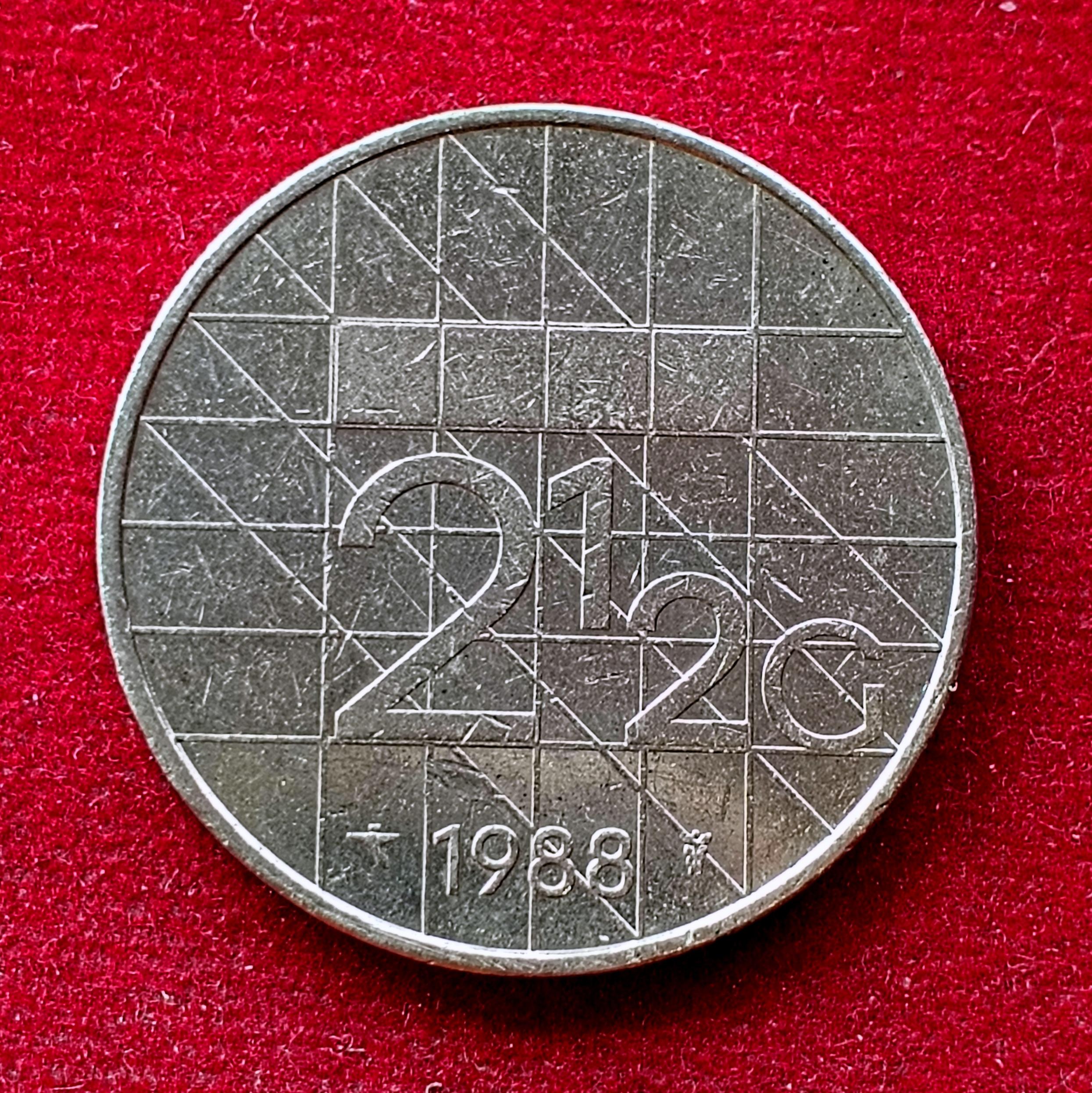 Netherlands 2½ Gulden - Beatrix 1988 Coin