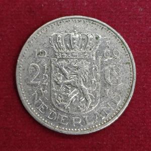 Netherlands 2½ Gulden – Juliana 1969 Coin