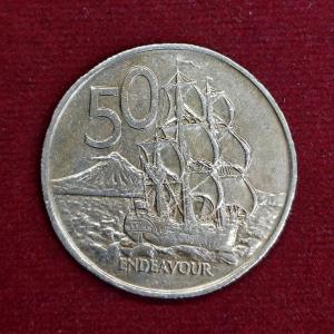 New Zealand 50 Cents - Elizabeth II 1975 Coin