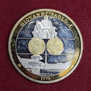 Pope John Paul II Commemorative Medallion – Vatican City Collectible Coin (1978 / 2009) (40mm)