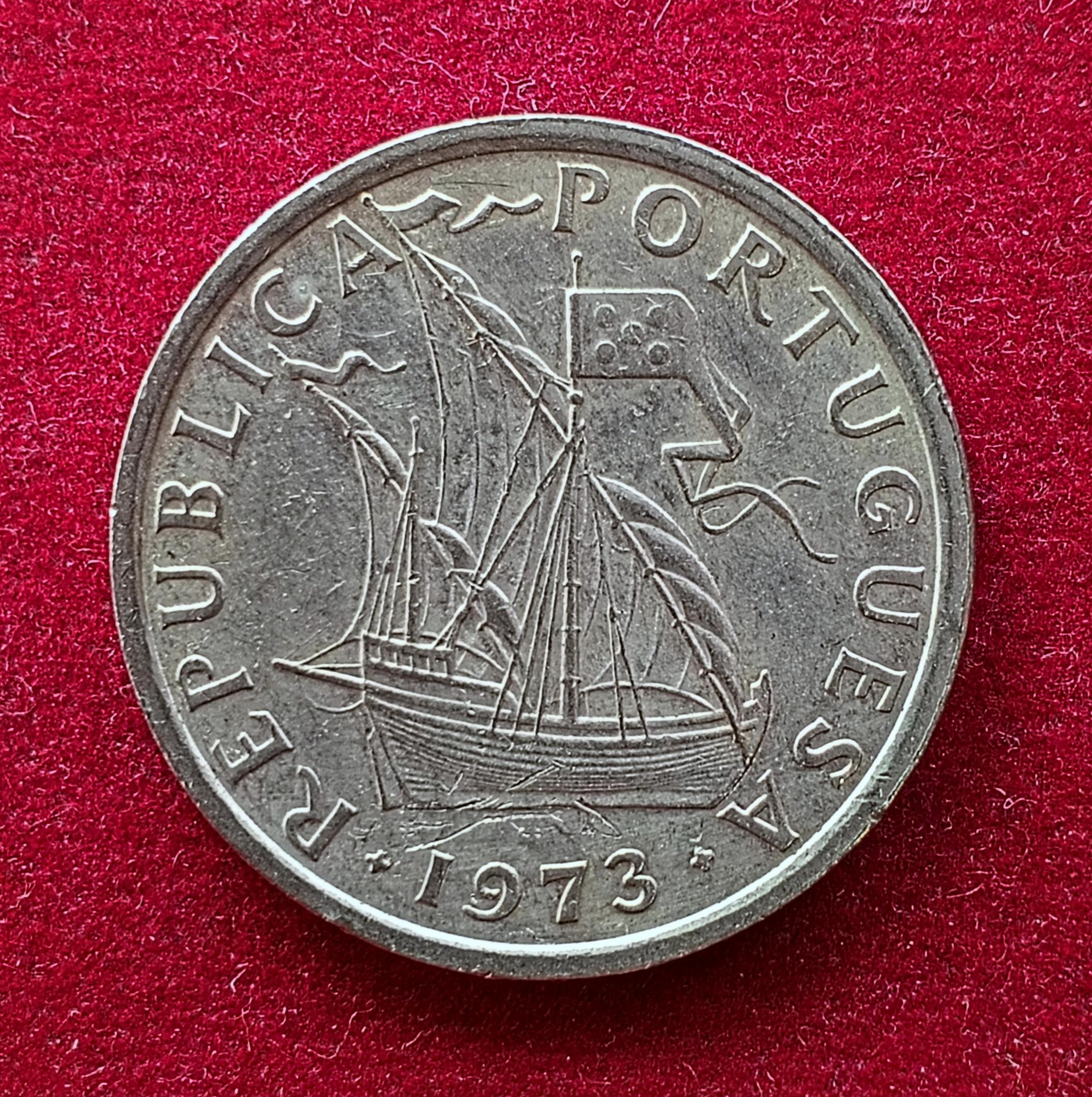 Portugal 10 Escudos 1973 Coin