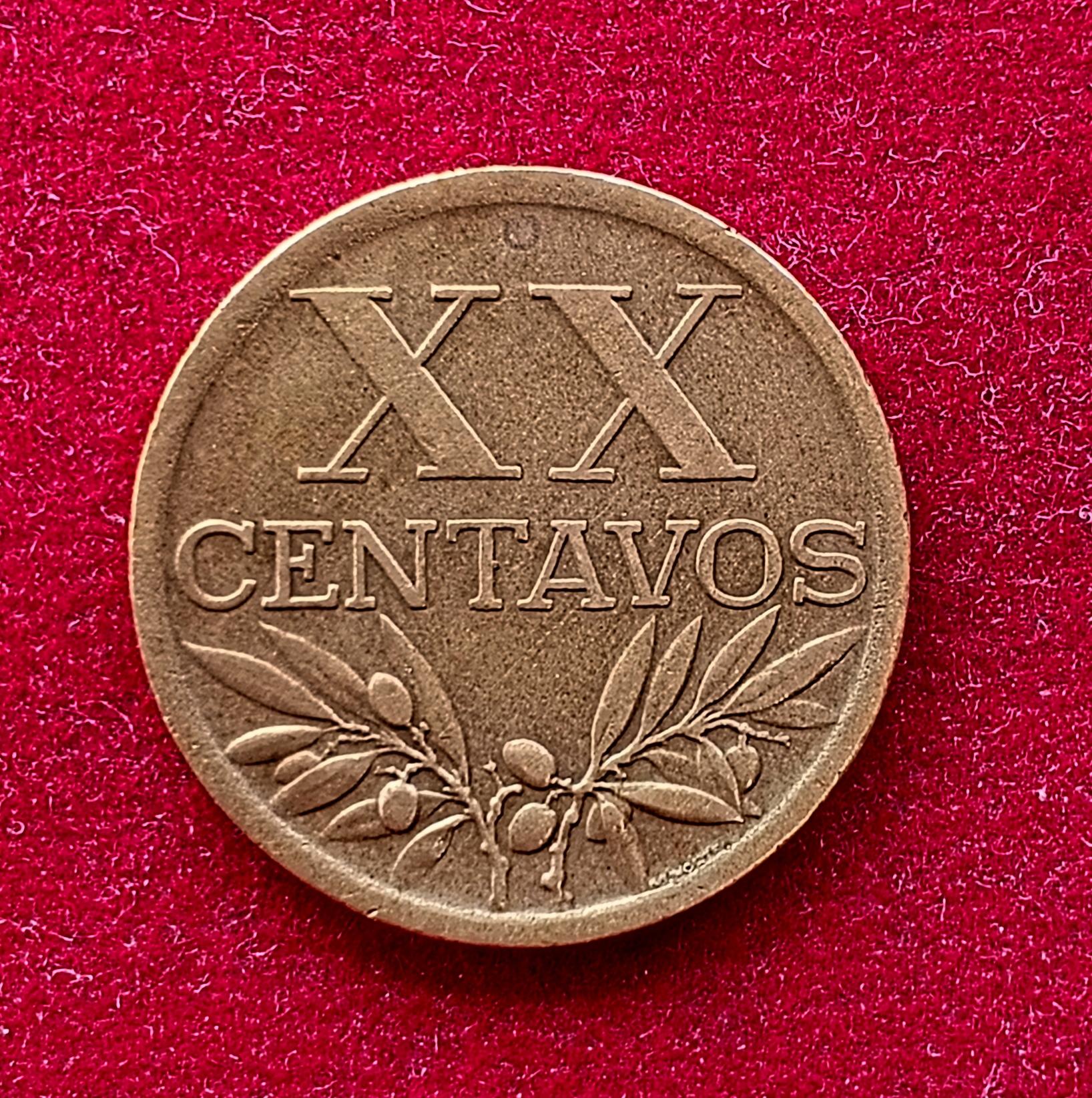 Portugal 20 Centavos 1945 Coin