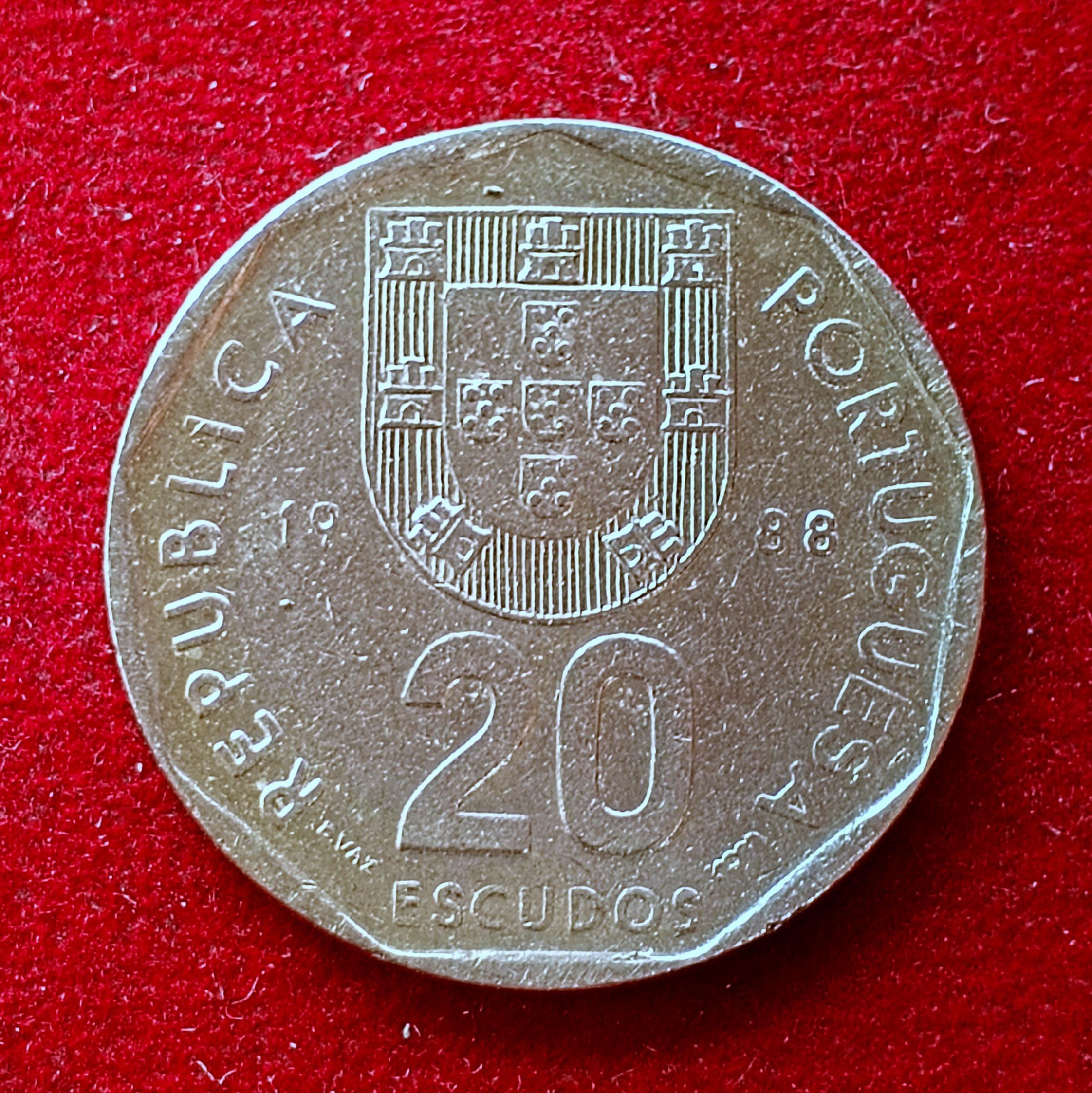 Portugal 20 Escudos 1988 Coin