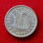 Portugal 2.50 Escudos 1983 Coin