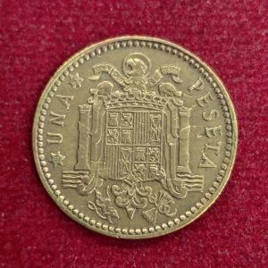 Spain 1 Peseta - Francisco Franco 1963 Coin