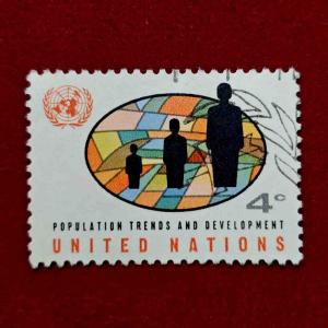 Stamp :- United Nations 4¢ “Population Trends and Development” Commemorative Stamp