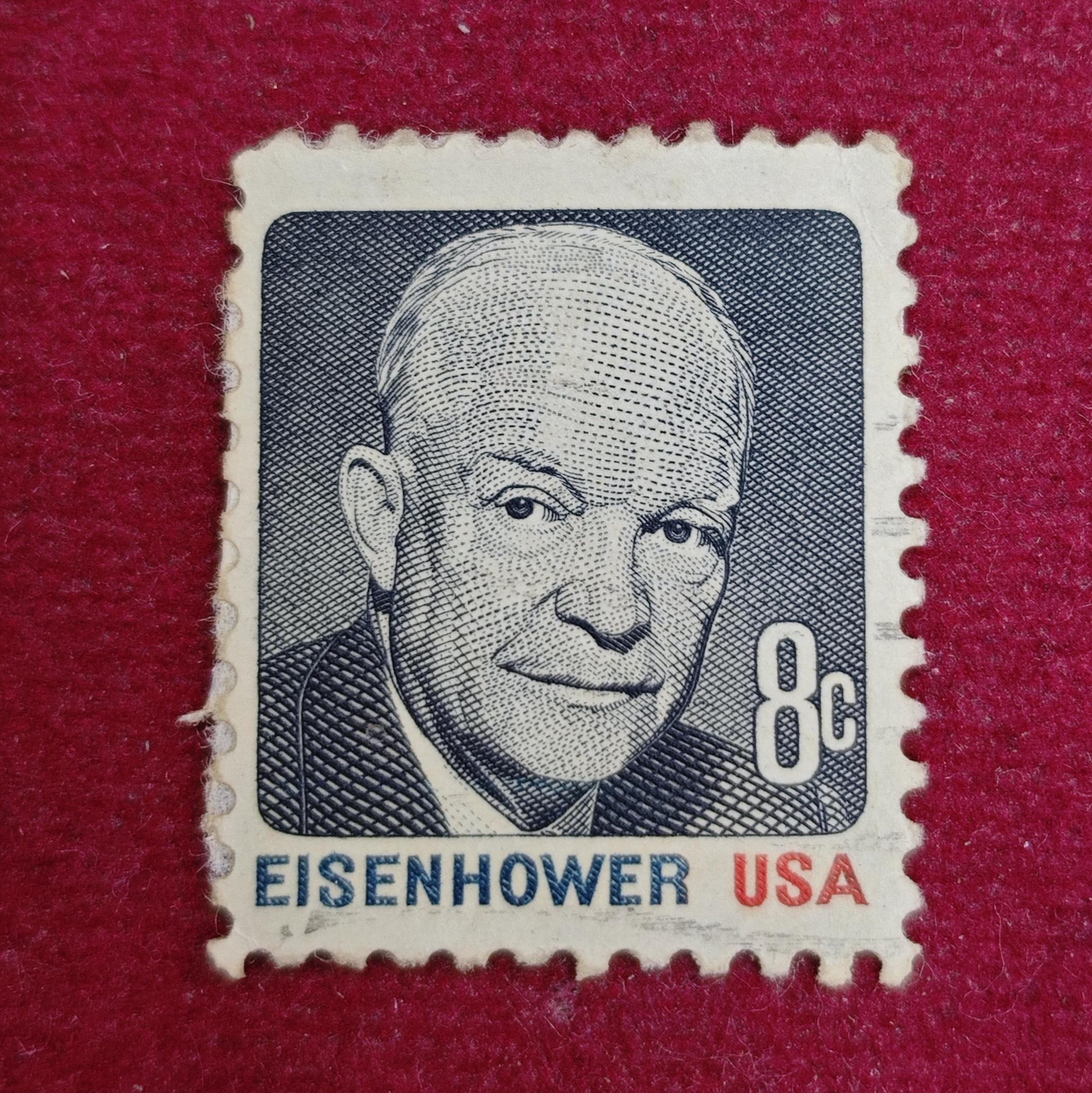 Stamp :- USA 6¢ – Blue Portrait Definitive Stamps (Eisenhower Issue)