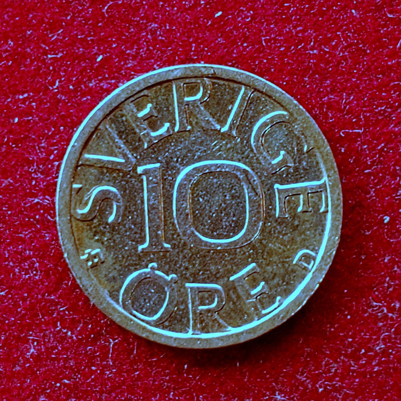 Sweden 10 Ore - Carl XVI Gustaf 1988 Coin