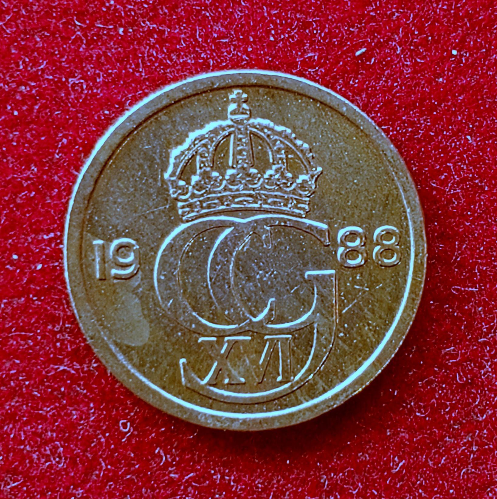 Sweden 10 Ore - Carl XVI Gustaf 1988 Coin