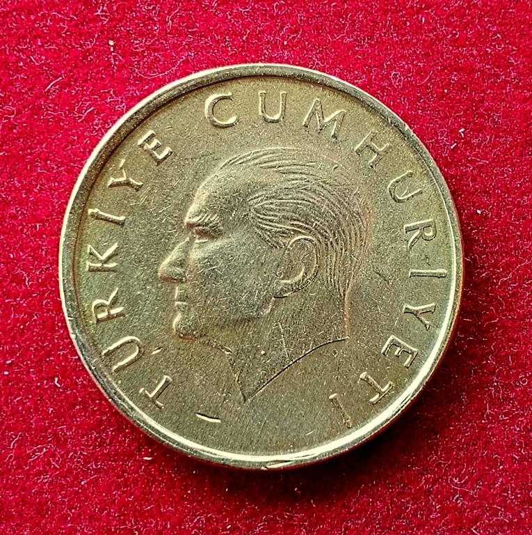 Turkey 10 000 Lira 1998 Coin