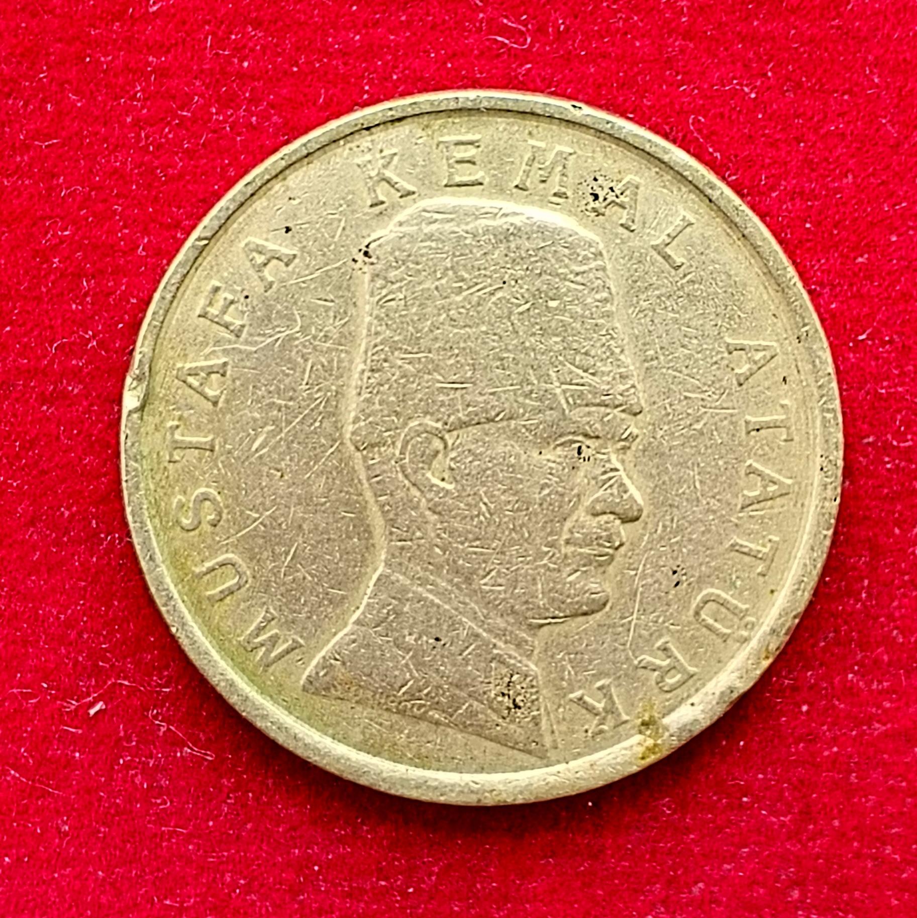 Turkey 100000 Lira 75th Anniversary of the Republic of Turkey 2000 Coin
