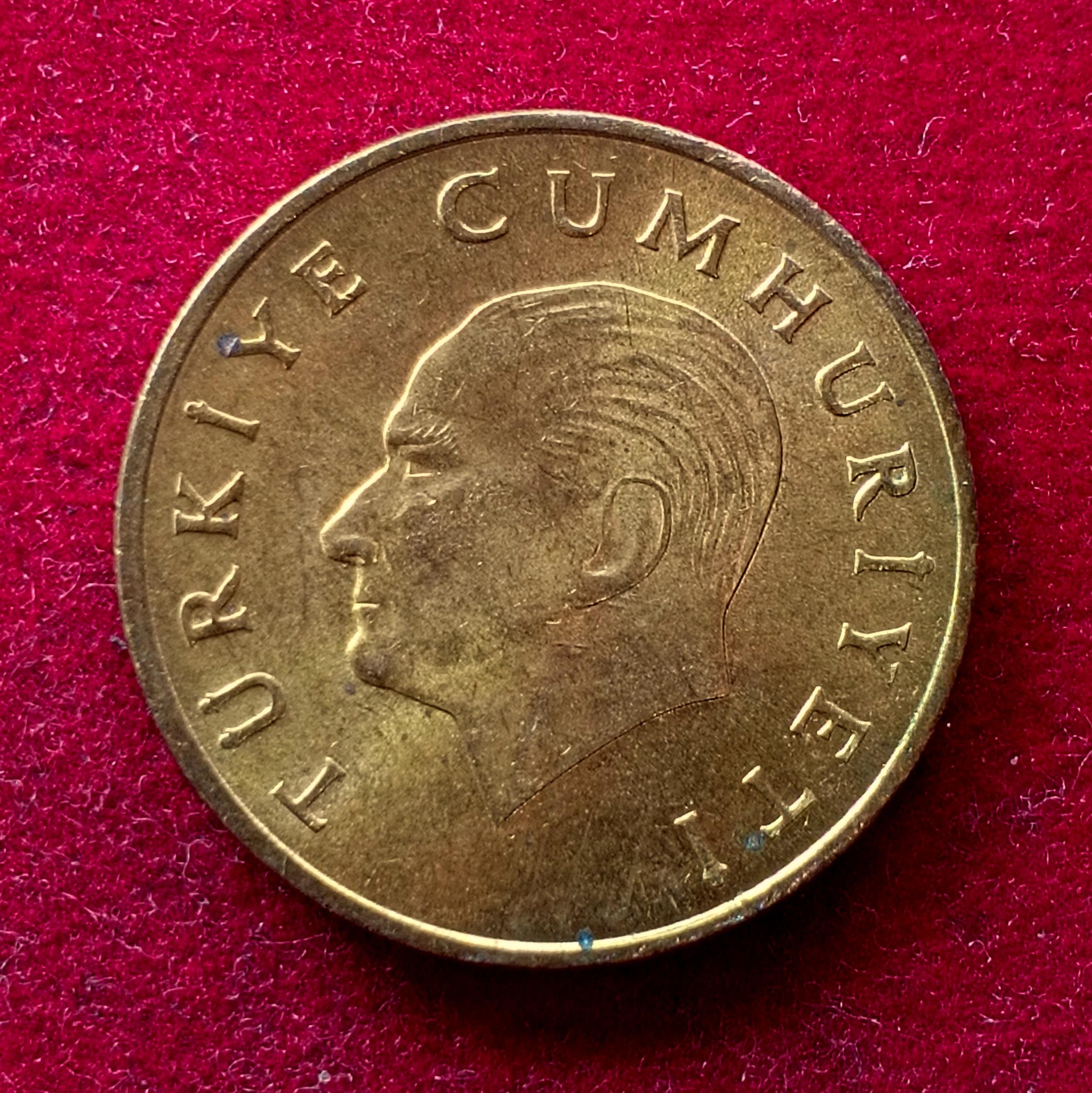 Turkey 500 Lira 1989 Coin