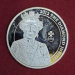 Queen Elizabeth II Diamond Jubilee 2012 Commemorative Medallion – UK Royal Collectible Coin “The Queen’s Diamond Jubilee” (50mm)