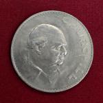 United Kingdom (UK) 1 Crown Elizabeth II Churchill 1965 Commemorative Coin
