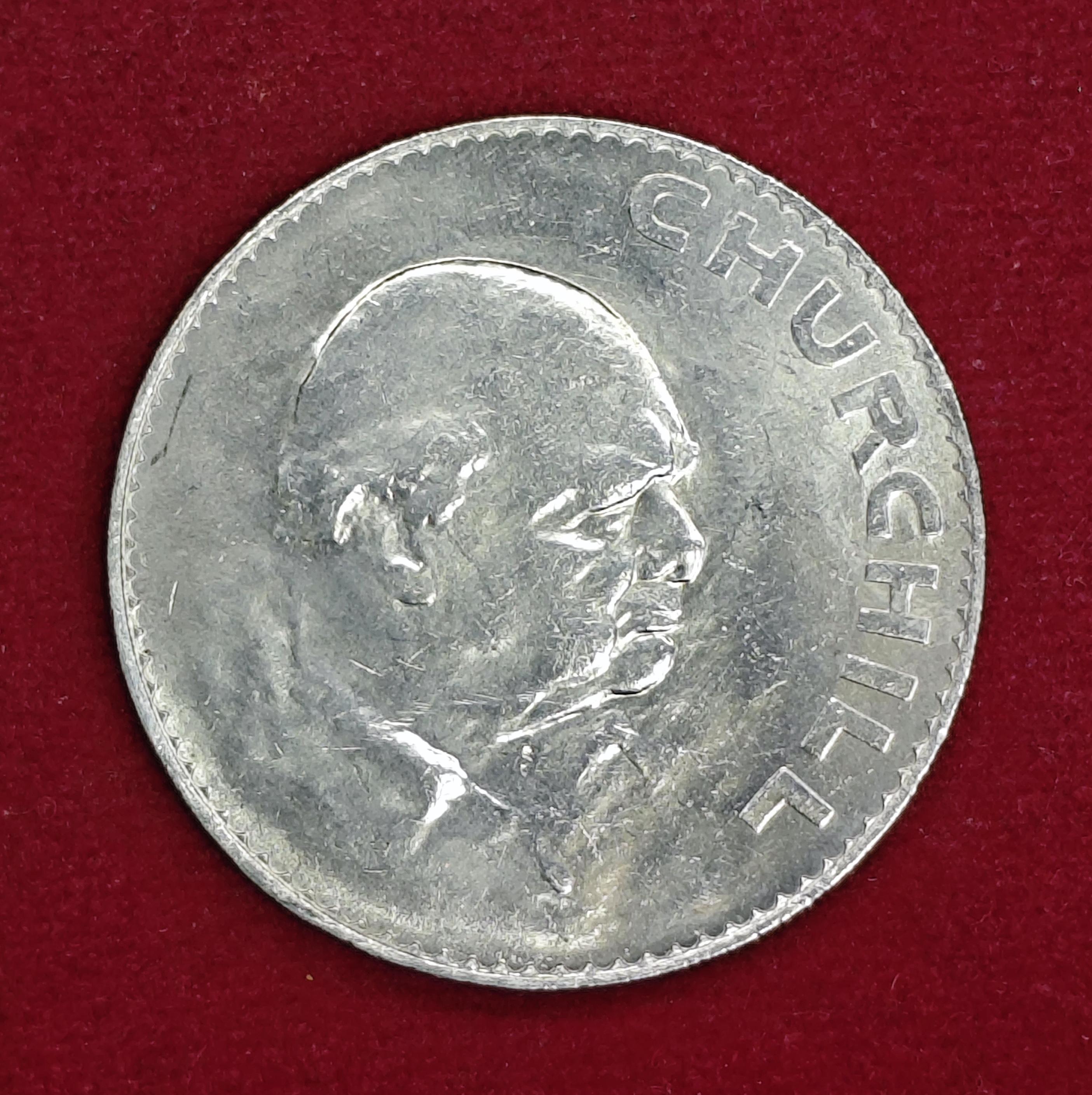 United Kingdom (UK) 1 Crown Elizabeth II Churchill 1965 Commemorative Coin