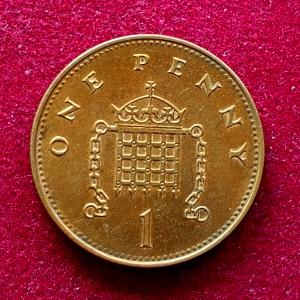 United Kingdom (UK) 1 Penny Elizabeth II 1999 Coin