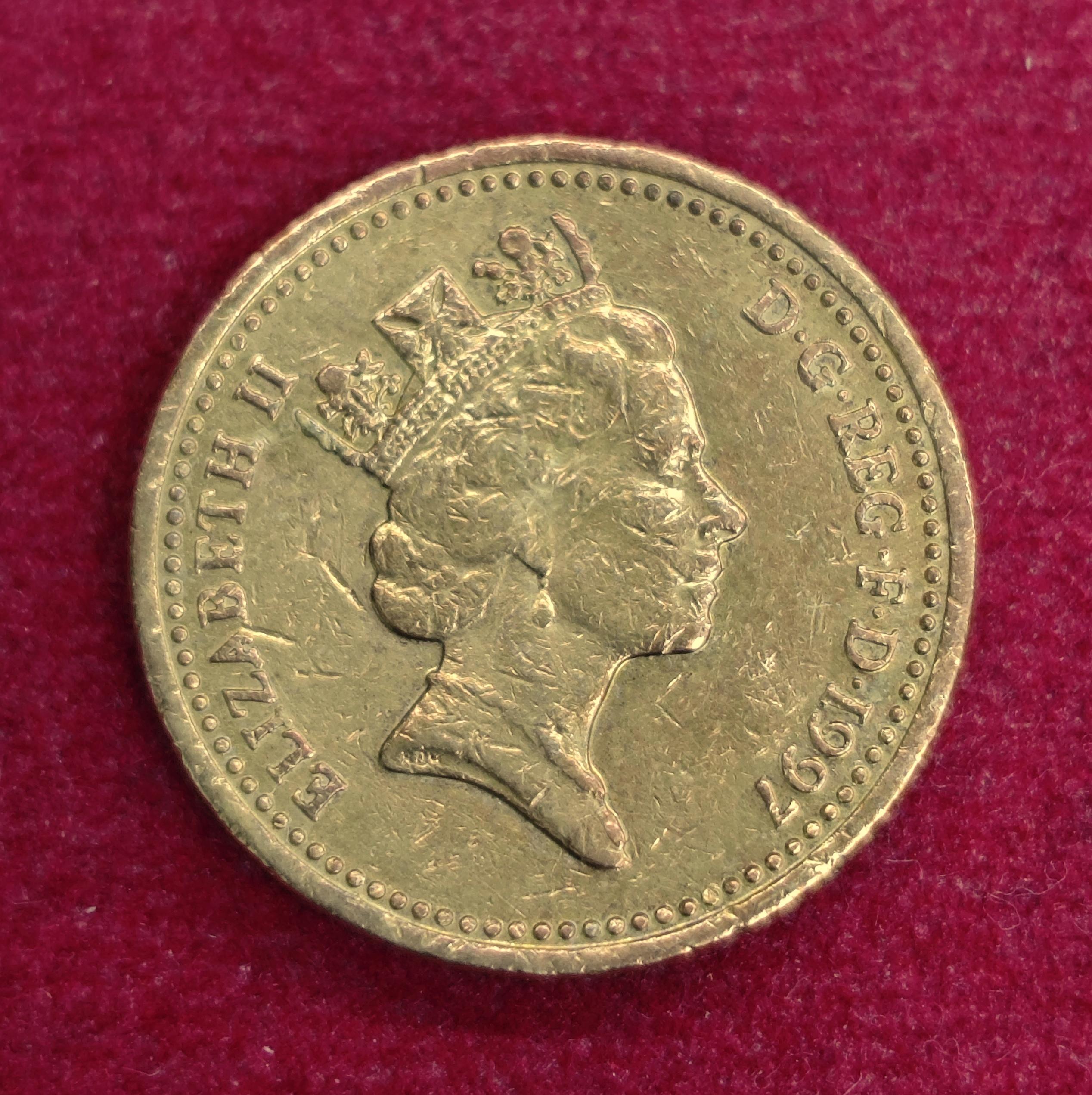 United Kingdom (UK) 1 Pound - Elizabeth II 1997 English Lions Coin