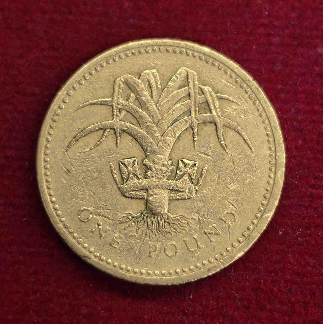 United Kingdom (UK) 1 Pound - Elizabeth II 3rd portrait 1985 Commemorative Coin