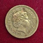 United Kingdom (UK) 1 Pound – Elizabeth II Northern Ireland Celtic Cross 2001 Commemorative Coin