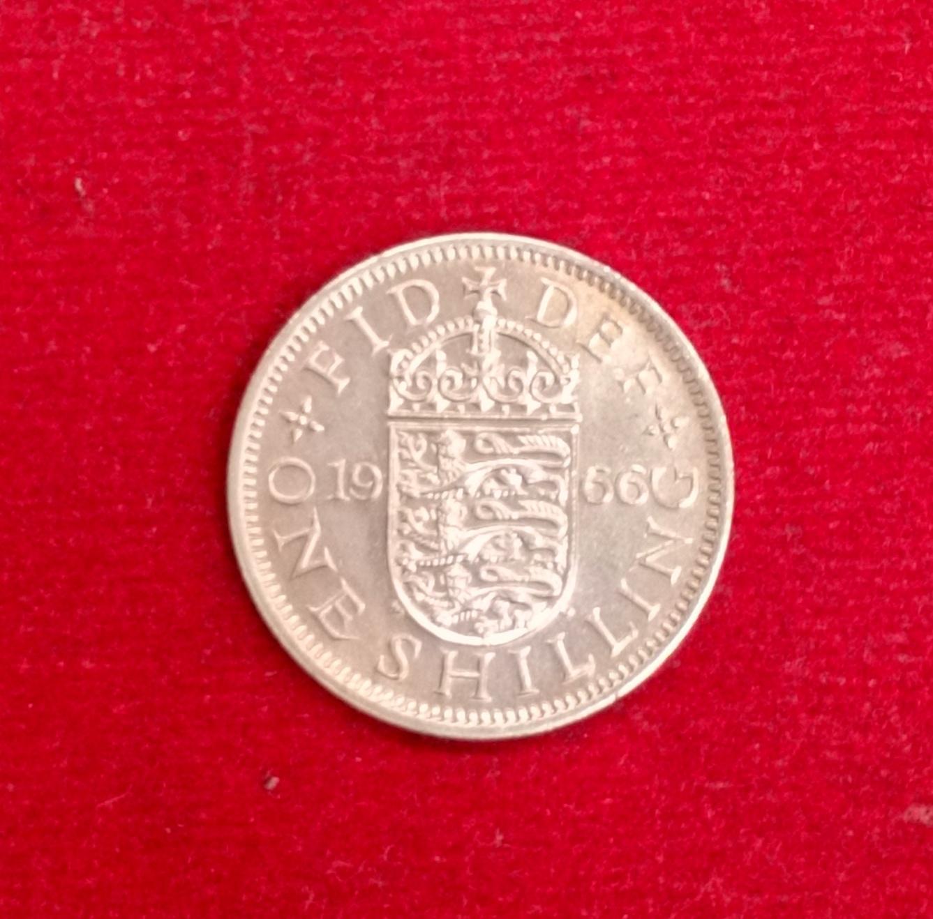 United Kingdom (UK) 1 Shilling - Elizabeth II 1966 Coin