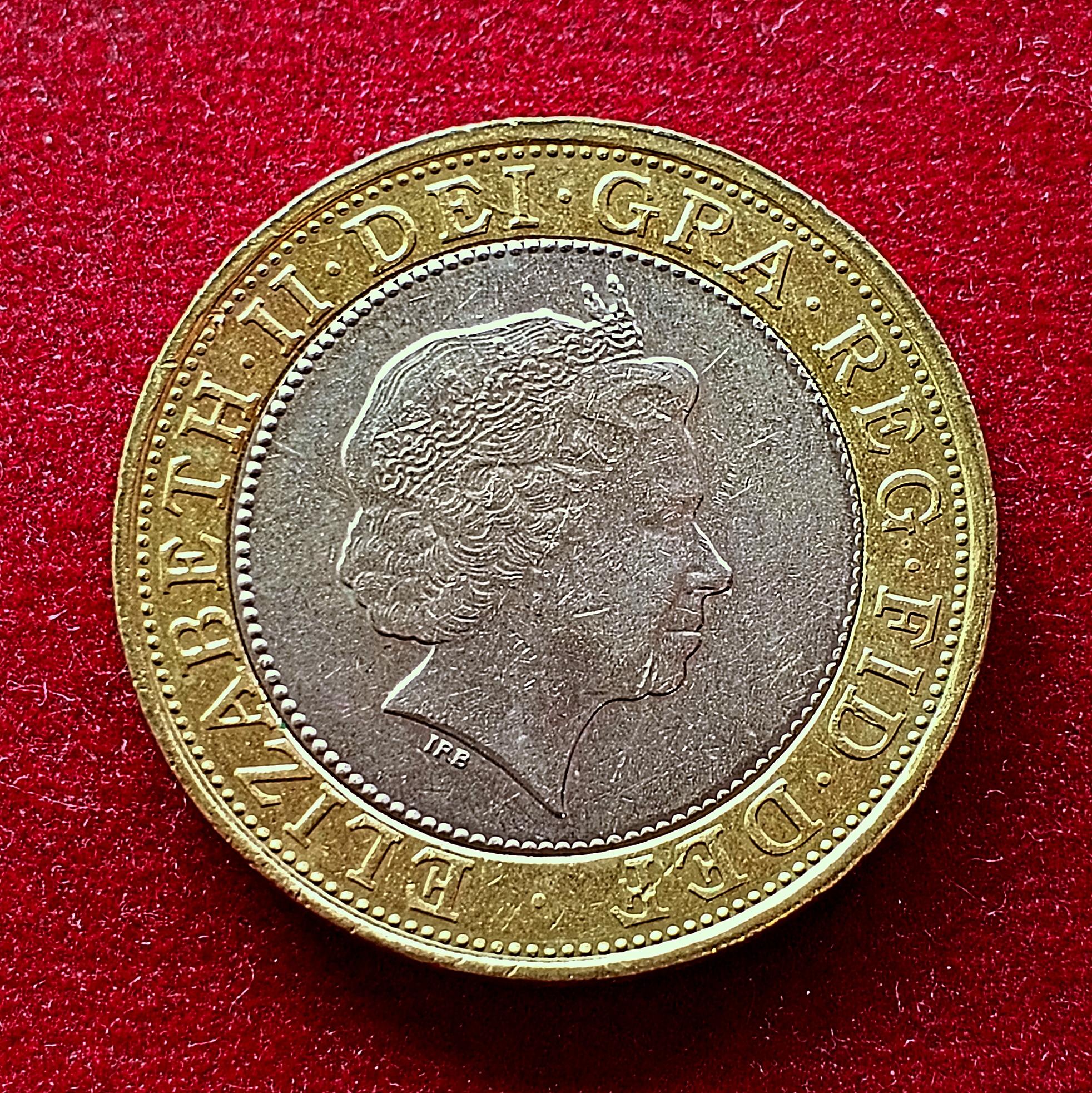United Kingdom (UK) 2 Pounds Elizabeth II 2005 Commemorative Coin