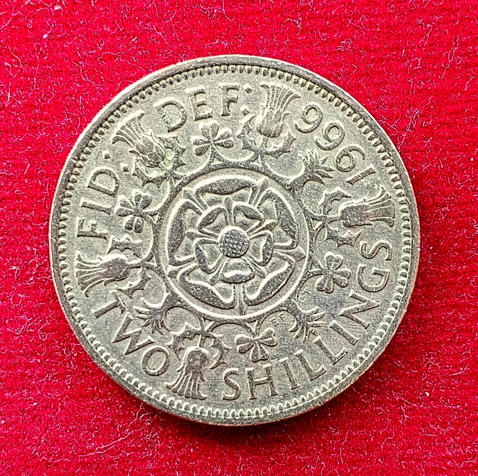 United Kingdom (UK) 2 Shillings Elizabeth II 1966 Coin