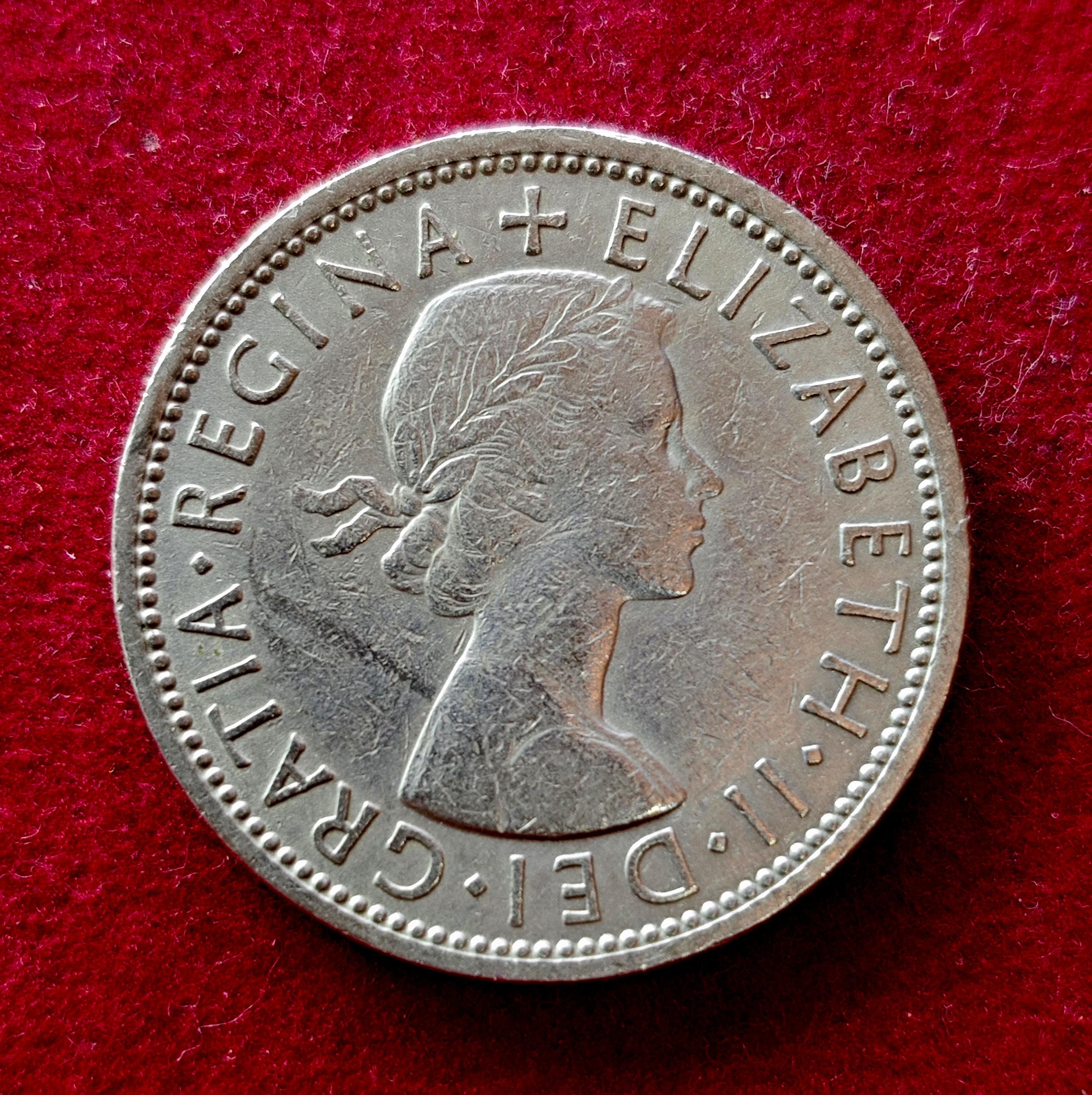 United Kingdom (UK) 2 Shillings Elizabeth II 1966 Coin