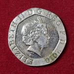 United Kingdom (UK) 20 Pence - Elizabeth II  Royal Shield 2010 Coin