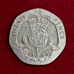United Kingdom (UK) 20 Pence Elizabeth II 1987 Coin