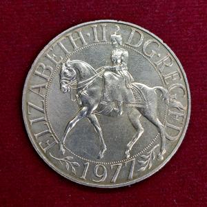 United Kingdom (UK) 25 New Pence – Elizabeth II Silver Jubilee 1977 Coin