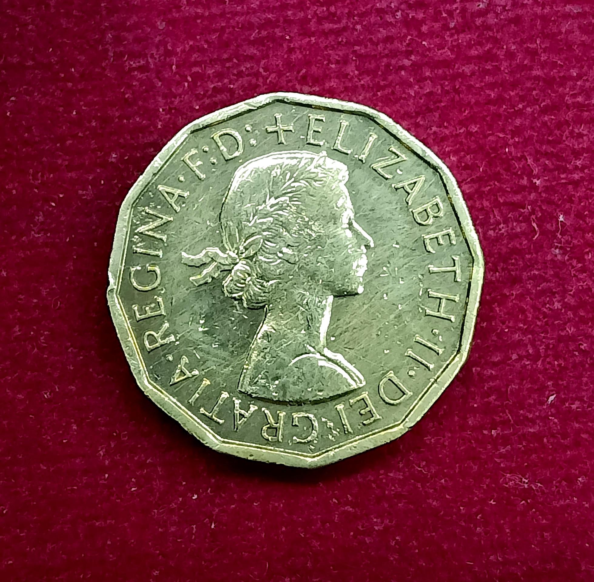 United Kingdom (UK) 3 Pence - Elizabeth II 1964 Coin
